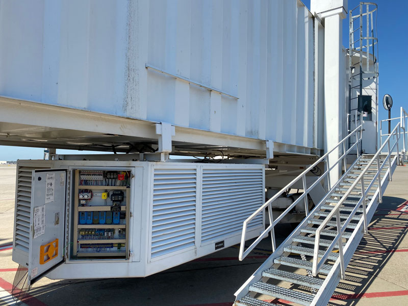 Jetway Platform Repair - HVAC System Controls and Replacing a Motor and Fan